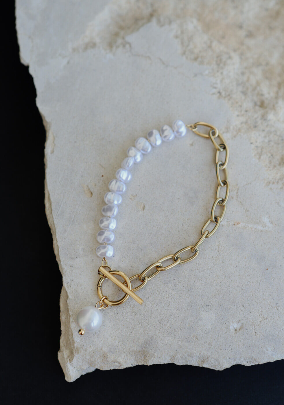 Timeless Pearl Bracelet