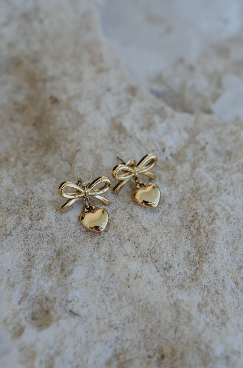 Bow Love Earrings