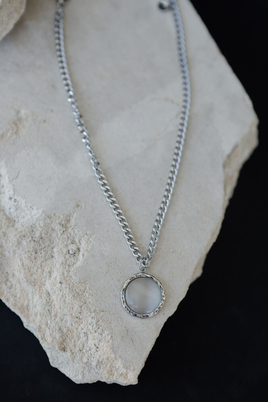 Kianda Necklace