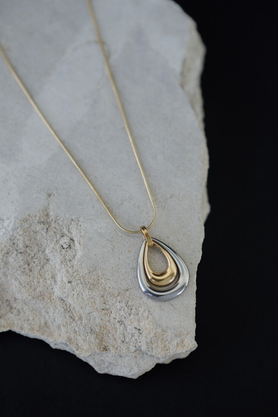 Arawin Necklace