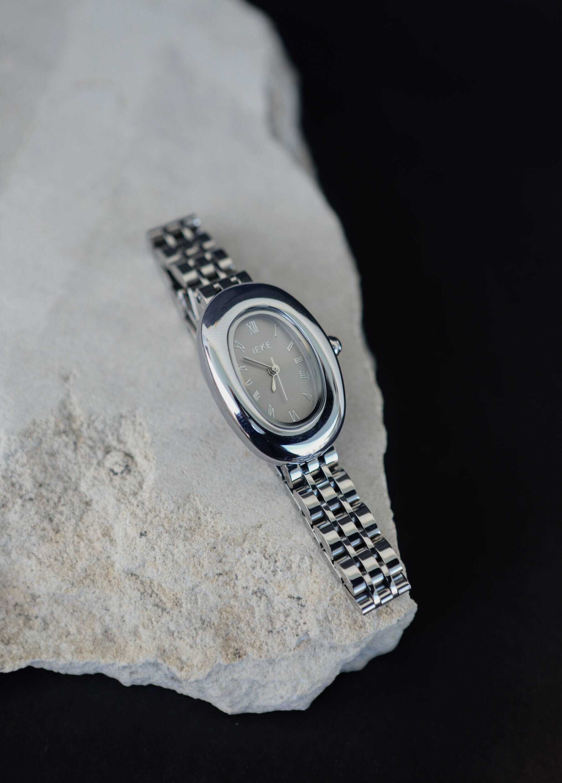 Merlot Vintage Watch