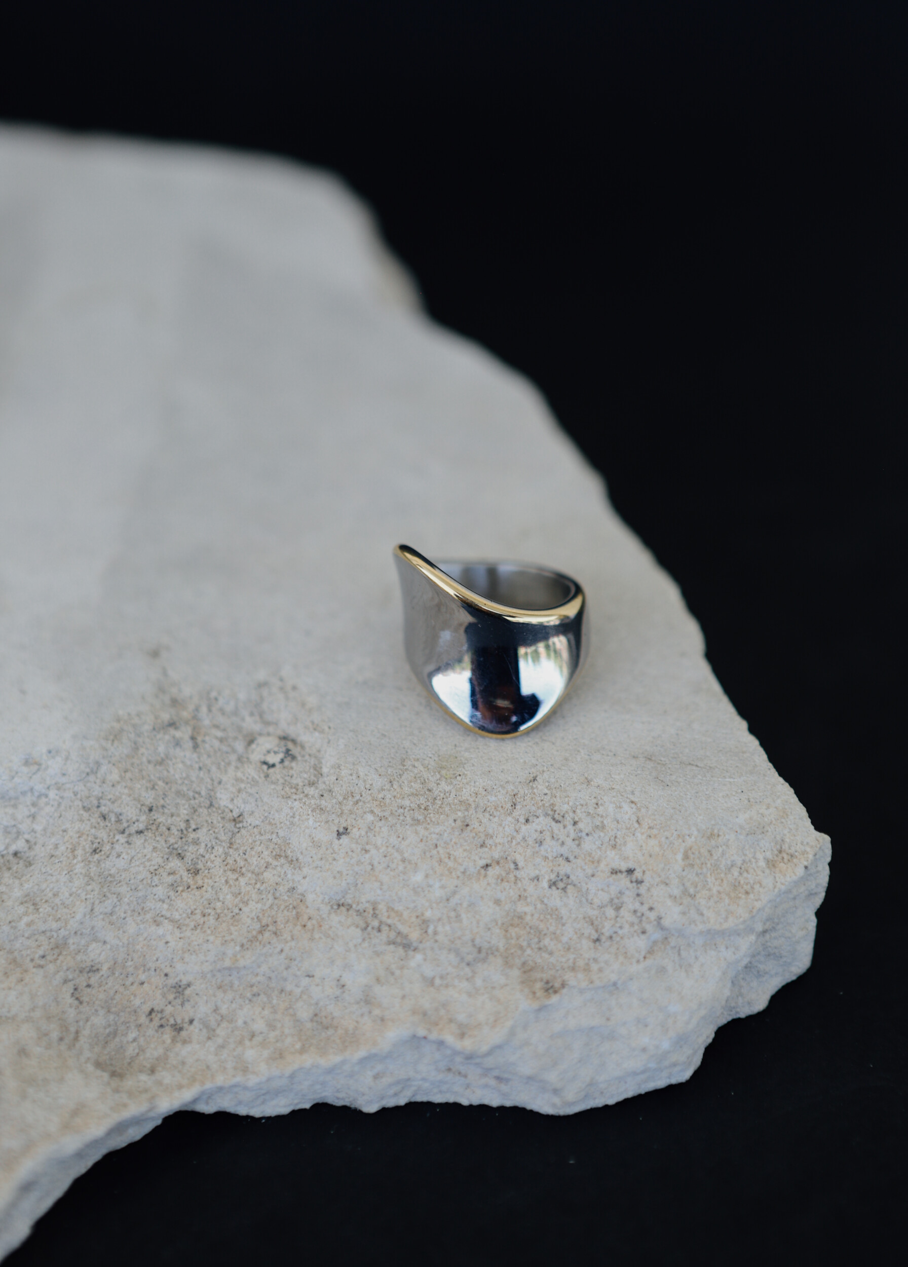 Zelin Duotone Ring